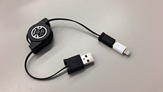 USB-Micro USBケールとつなげてみたところ